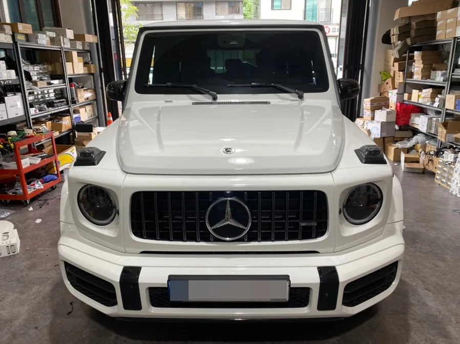 Mercedes-Benz G63 AMGのドラレコ取付事例｜費用目安・仕上がり 写真