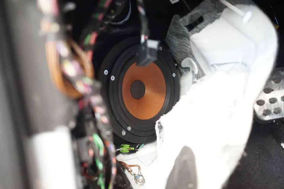 Mercedes-Benz GLE W166 car audio - Mercedes-Benz GLE Car Audio Upgrade Review photo 3