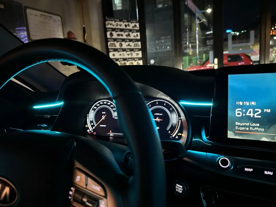 Kia K900 ambient lighting - Kia K900 Ambient Lighting Review — Enhanced Luxury photo 4