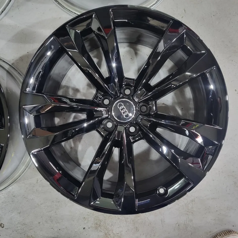 Audi Q7 wheel repair installation result