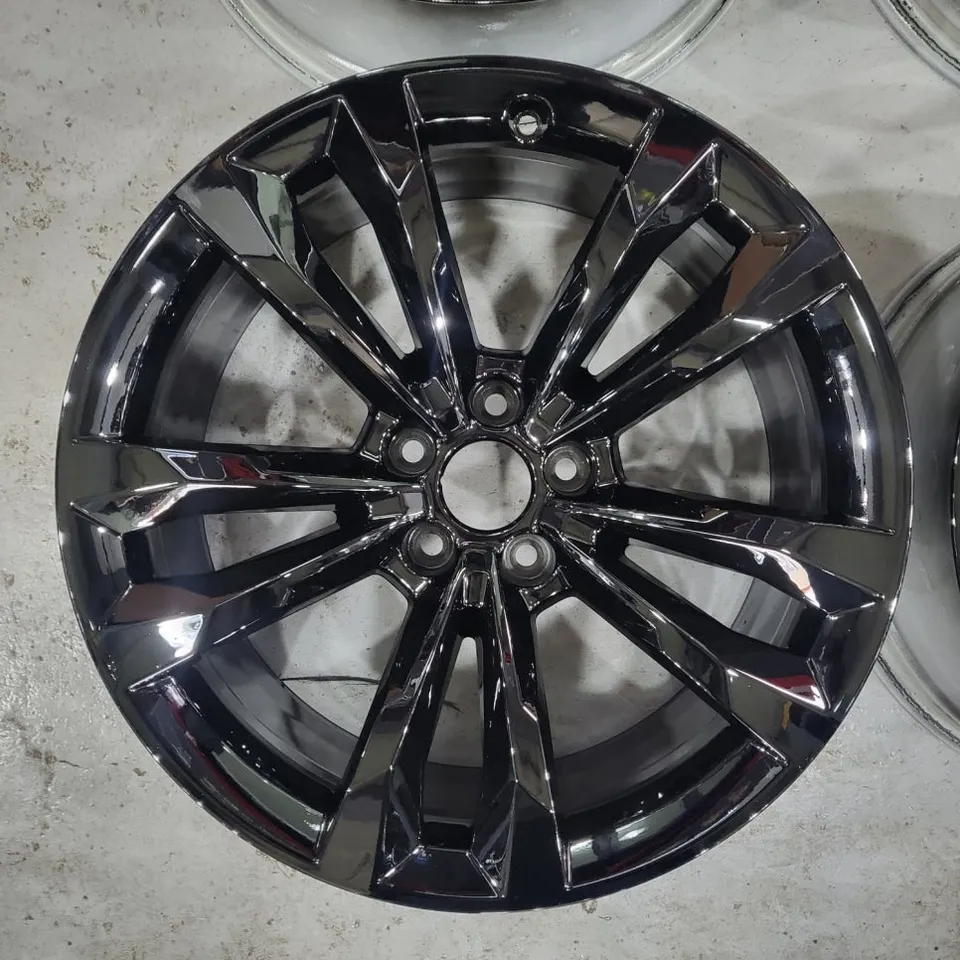 Audi Q7 wheel repair - Audi Q7 Wheel Repair & Painting Review - Cost & Results photo 3