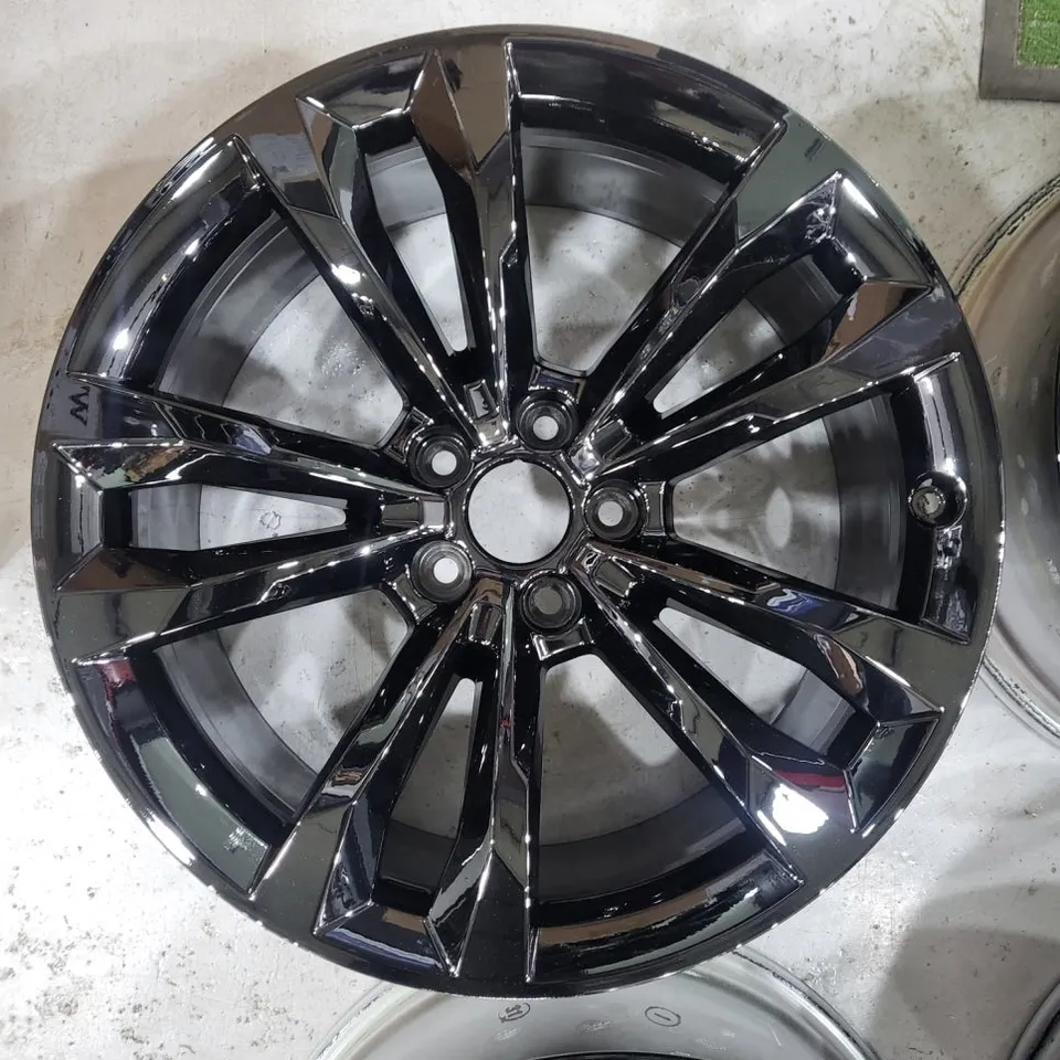 Audi Q7 wheel repair - Audi Q7 Wheel Repair & Painting Review - Cost & Results photo 4