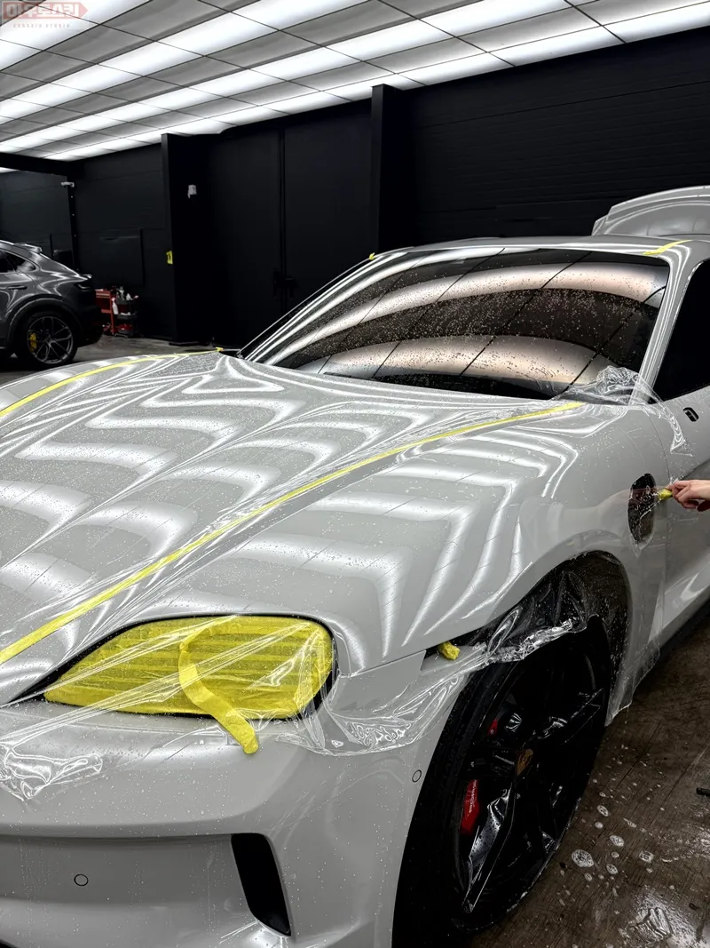 Porsche Taycan PPF施工事例|費用目安と仕上がり 施工写真 3-3