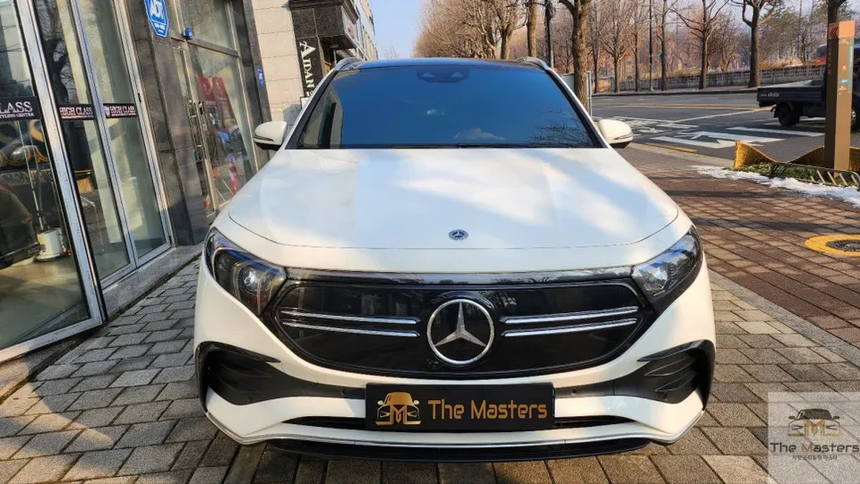Mercedes-Benz EQA seat ventilation installation result