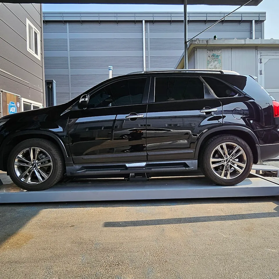 Hyundai Santa Fe Wheel Repair & Painting Review — Restored to Per