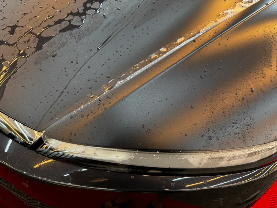 Tesla Model Y PPF施工事例｜無光フィルムで高級感UP 施工写真 2-2