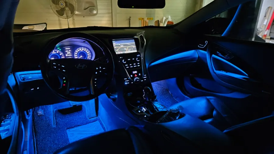 Hyundai Grandeur HG Ambient Lighting Review: Premium Interior LED