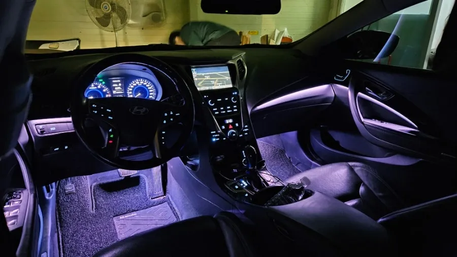 Hyundai Grandeur HG ambient lighting - Hyundai Grandeur HG Ambient Lighting Review: Premium Interior LED photo 3