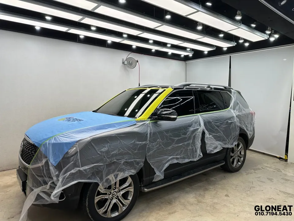 SsangYong G4 Rextonのカーフィルム施工事例|費用目安・仕上がり 施工写真 3-1