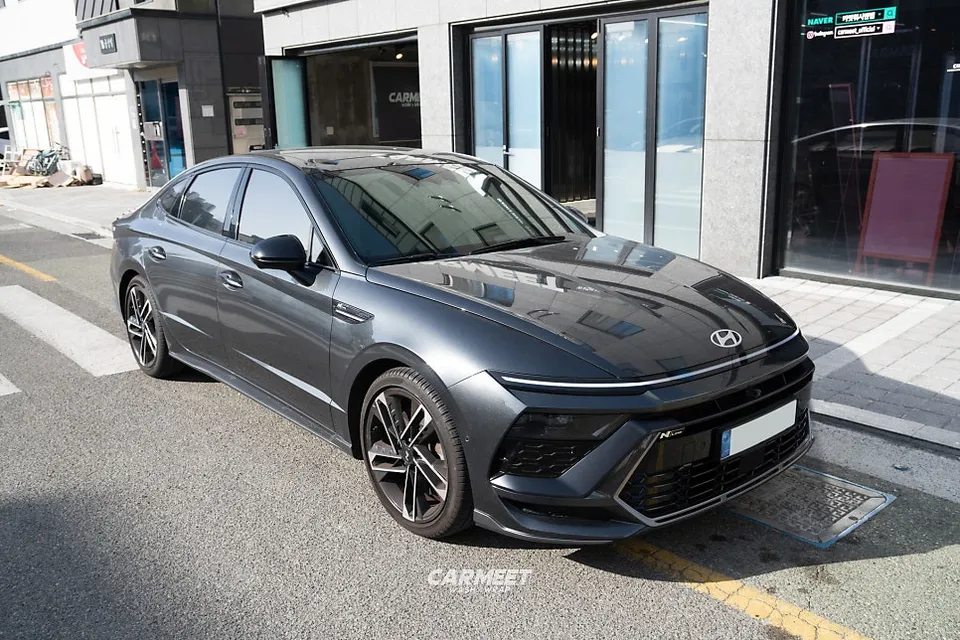 Hyundai Sonata DN8のカーラッピング事例｜費用目安・仕上がり 施工写真 3-1