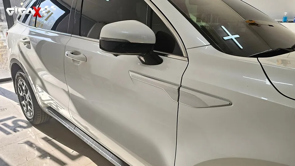 Kia Sorento MQ4 ambient lighting - Kia Sorento MQ4 Ambient Lighting Review — Cost & Results photo 2