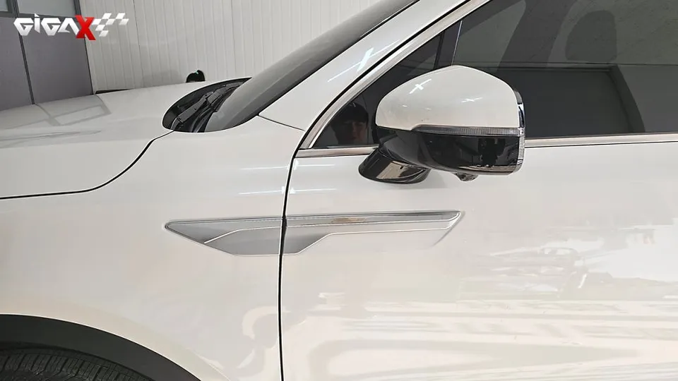 Kia Sorento MQ4 ambient lighting - Kia Sorento MQ4 Ambient Lighting Review — Cost & Results photo 4