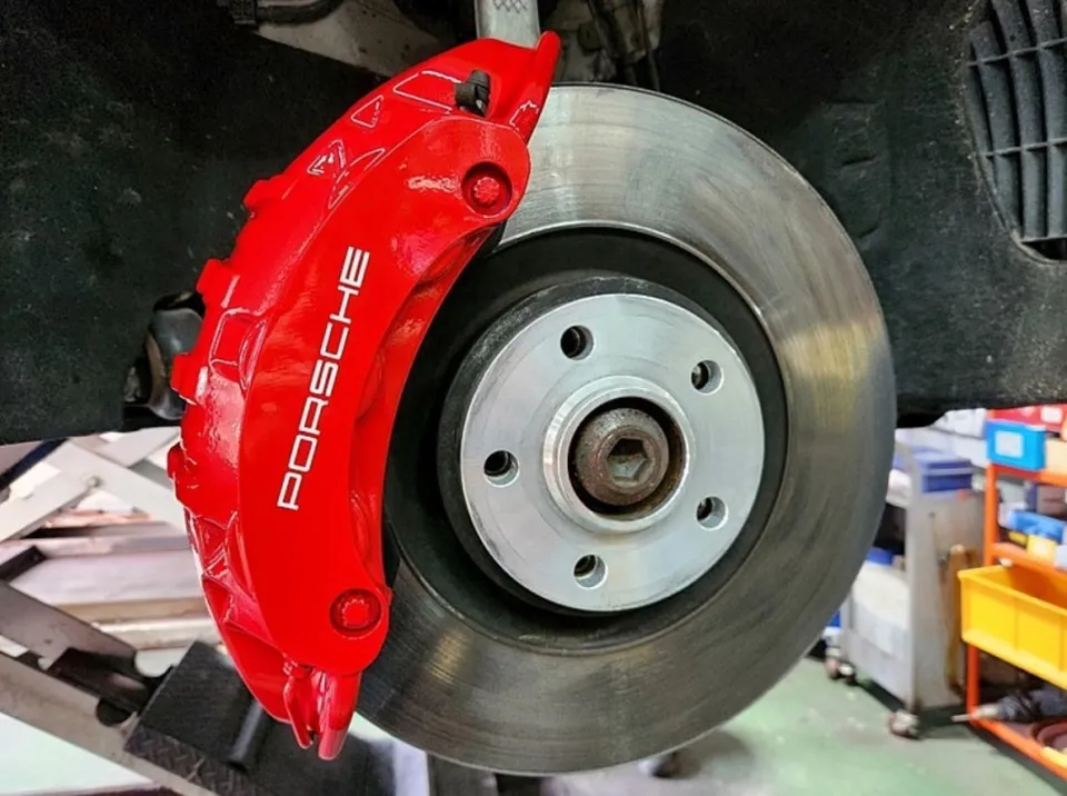 Porsche Cayenneのホイールリペア・塗装事例 写真