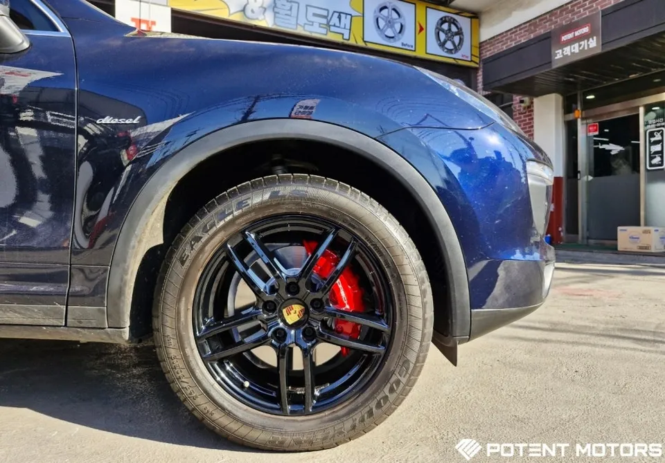 Porsche Cayenneのホイールリペア・塗装事例 施工写真 3-2
