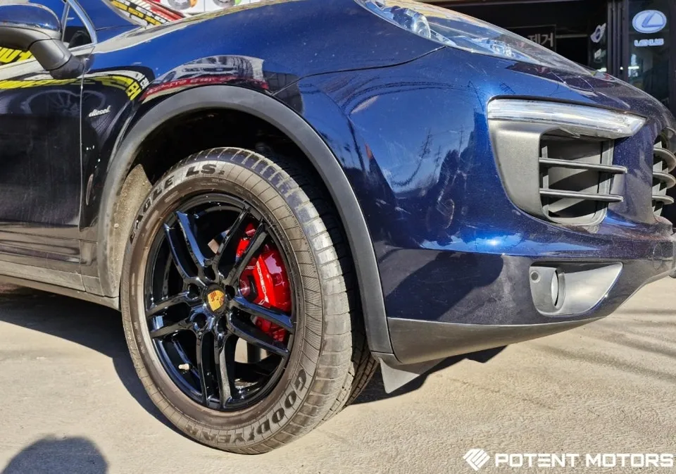 Porsche Cayenneのホイールリペア・塗装事例 施工写真 4-2