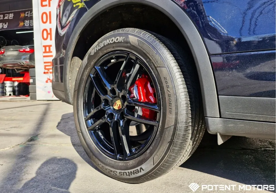 Porsche Cayenneのホイールリペア・塗装事例 施工写真 1-3