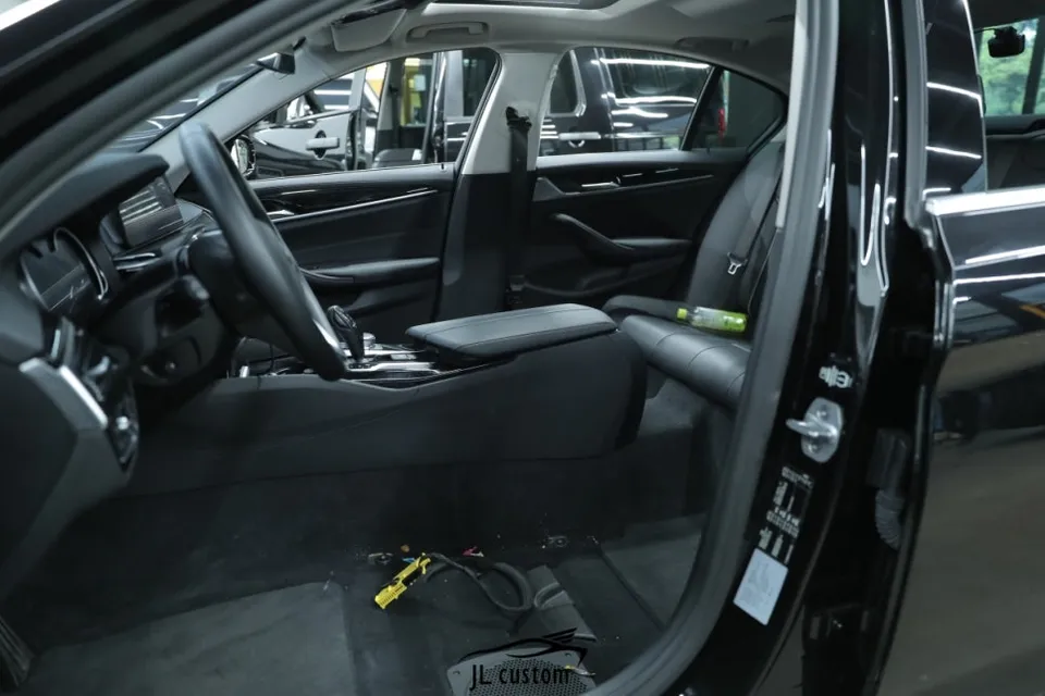 BMW 5 Series seat ventilation - BMW 5 Series Ventilated Seats Review — Cost & Results photo 3