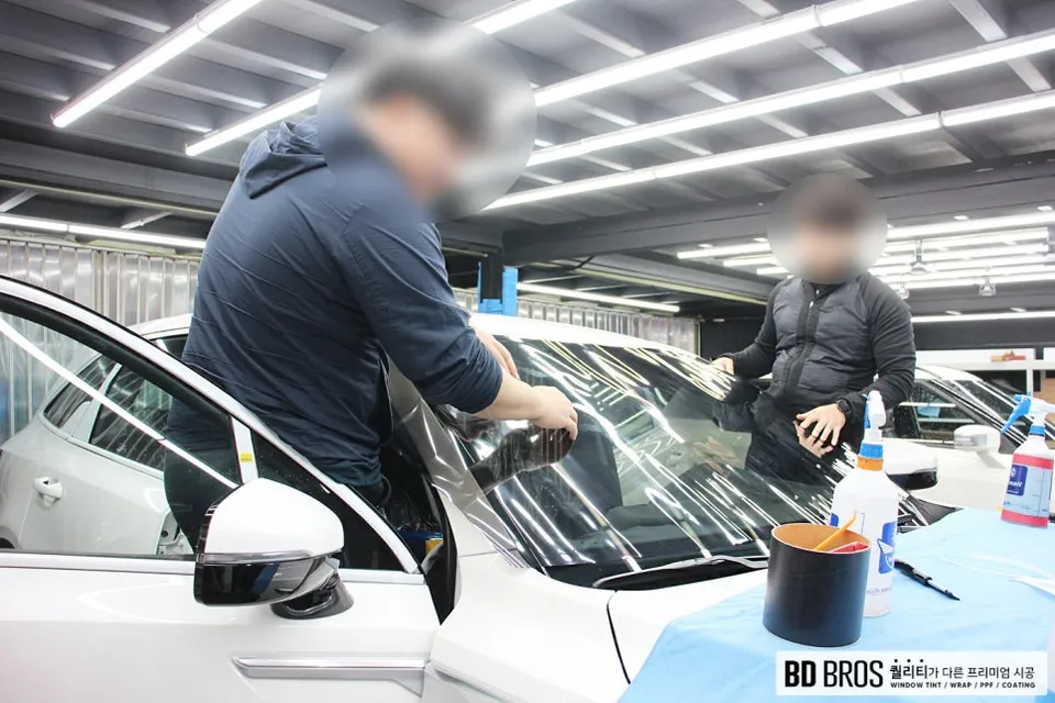 Kia Sorentoのカーフィルム施工事例｜費用目安・仕上がり 施工写真 3-2