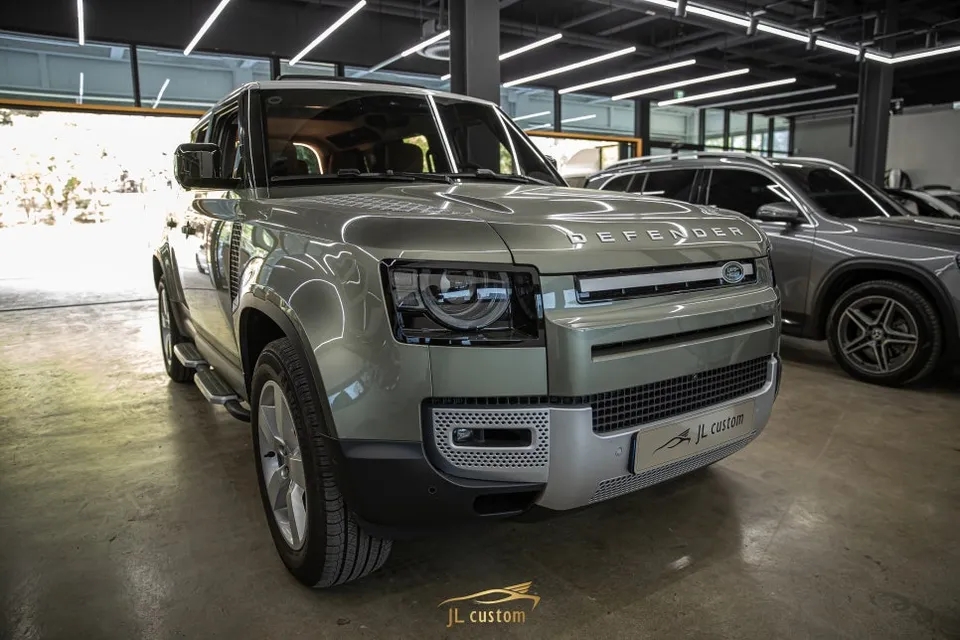 Land Rover Defender oem options review
