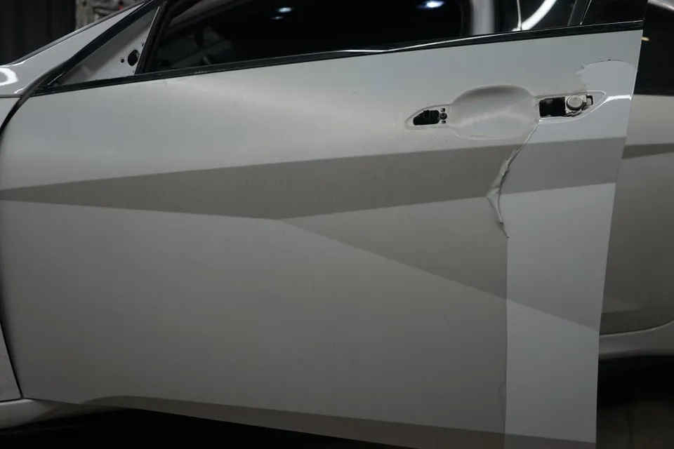 Hyundai Elantra Nのカーラッピング事例｜事故復旧と色合わせ 施工写真 1-3