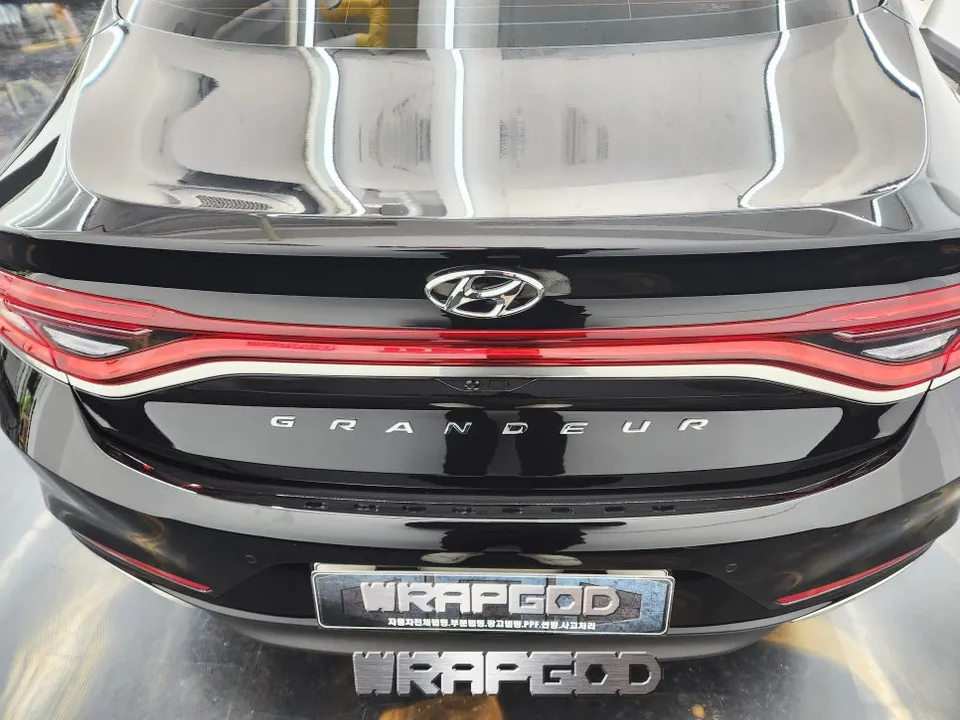 Hyundai Grandeur IGのPPF施工事例|費用目安と仕上がり 施工写真 1-2