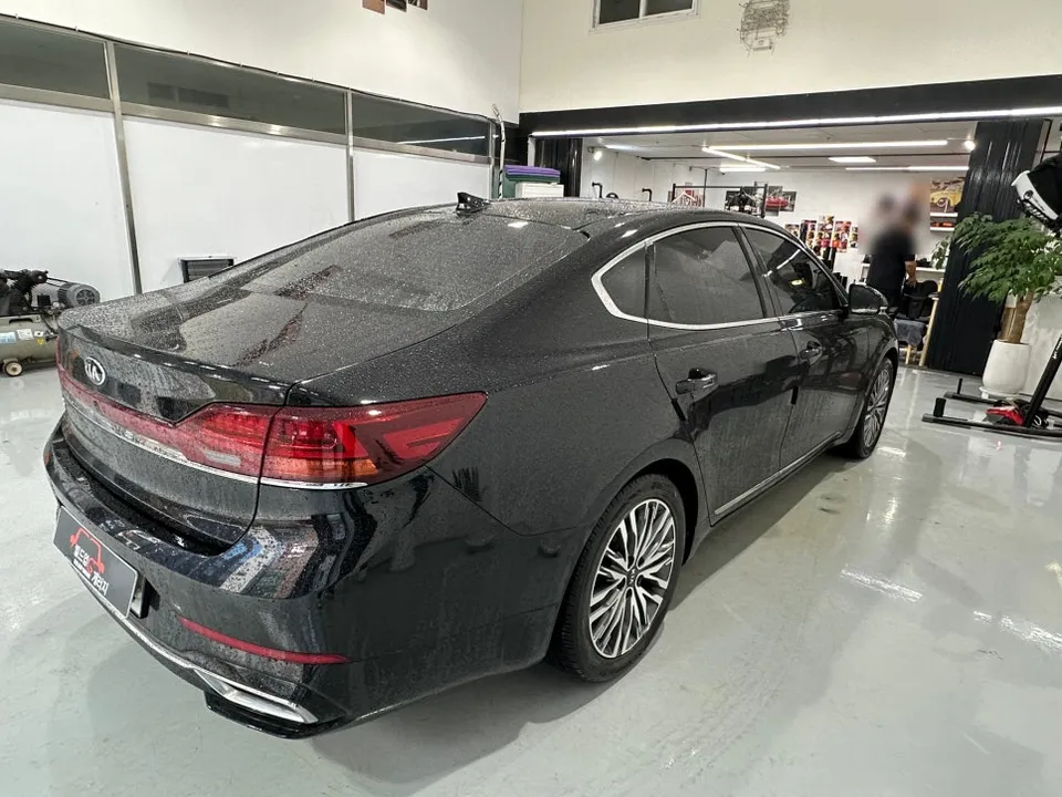 Kia K7 Premierのカーフィルム施工事例|費用目安・仕上がり 施工写真 1-2