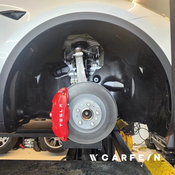 Tesla Model Yのホイールリペア・塗装事例 施工写真 4-2