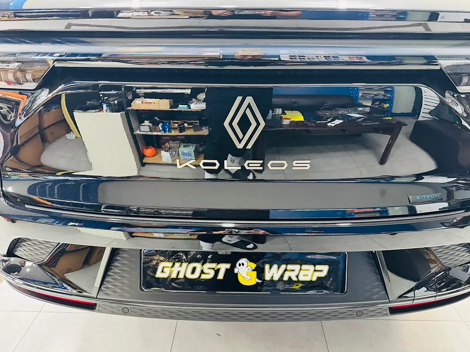 Renault Koleosのカーラッピング事例｜費用目安・仕上がり 施工写真 1-2