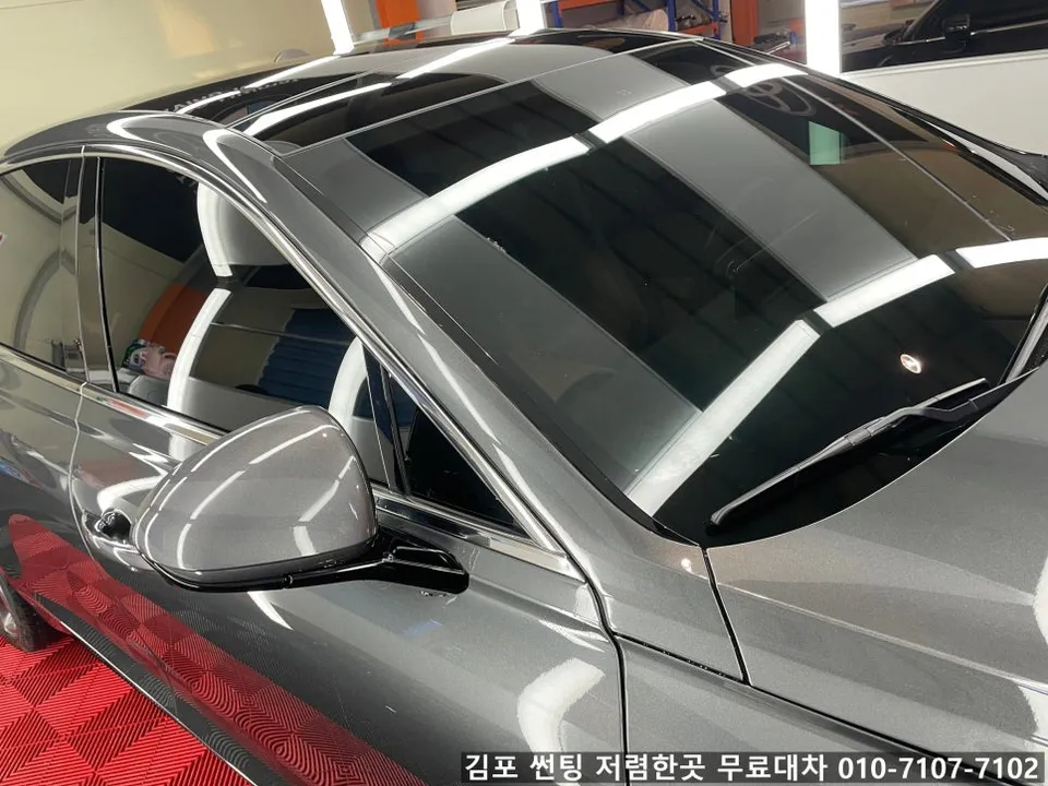 Genesis G80のカーフィルム施工事例|費用目安・仕上がり 施工写真 2-2