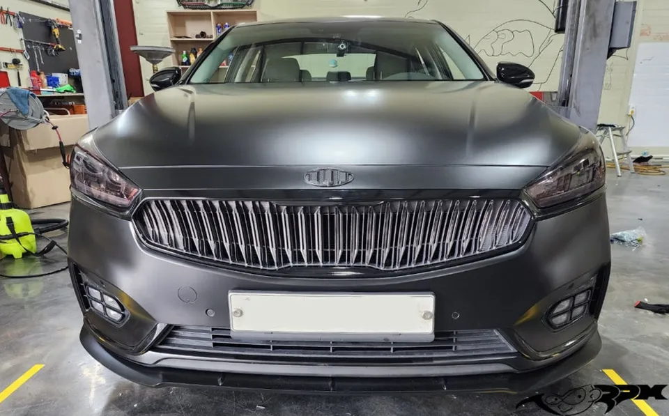 Kia K7のカーラッピング事例 施工写真 5