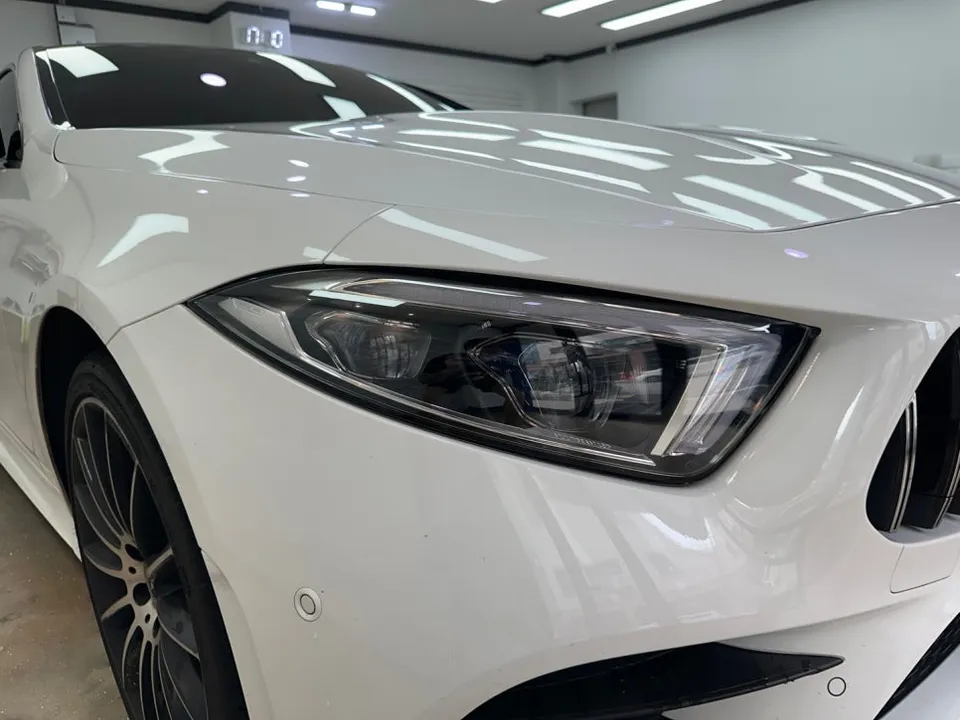 Mercedes-Benz CLSのヘッドライトPPF施工事例｜費用目安・効果 施工写真 3-3