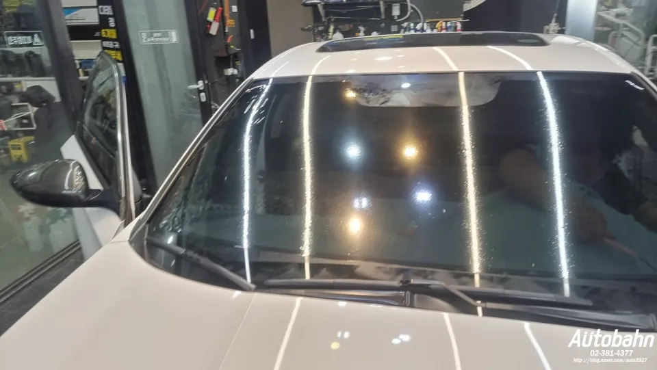 Honda Accordのカーフィルム施工事例|断熱・スモーク 施工写真 2-1