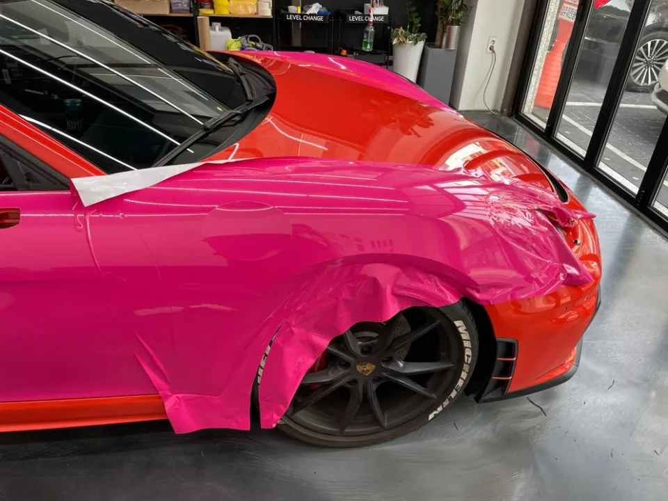 ポルシェ 718 ボクスターのカーラッピング事例｜費用目安・仕上がり 施工写真 2-2