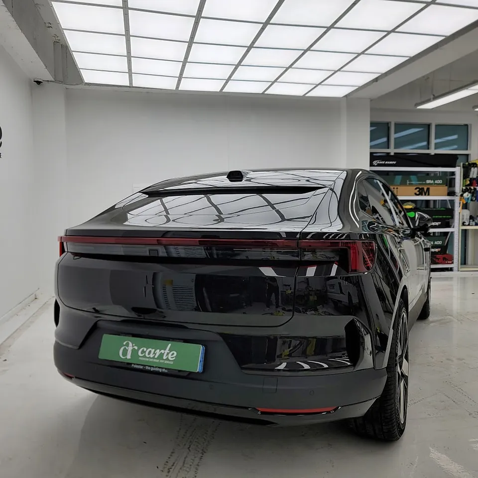 Volvo 4のPPF施工事例｜費用目安と仕上がり 施工写真 2