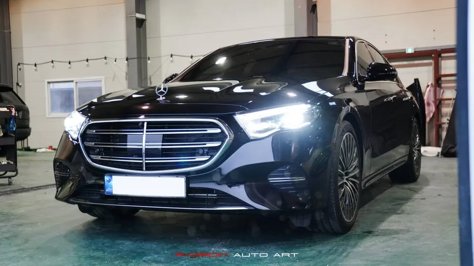Mercedes-Benz Eクラス W214 PPF施工事例|費用目安・仕上がり 施工写真 2-1