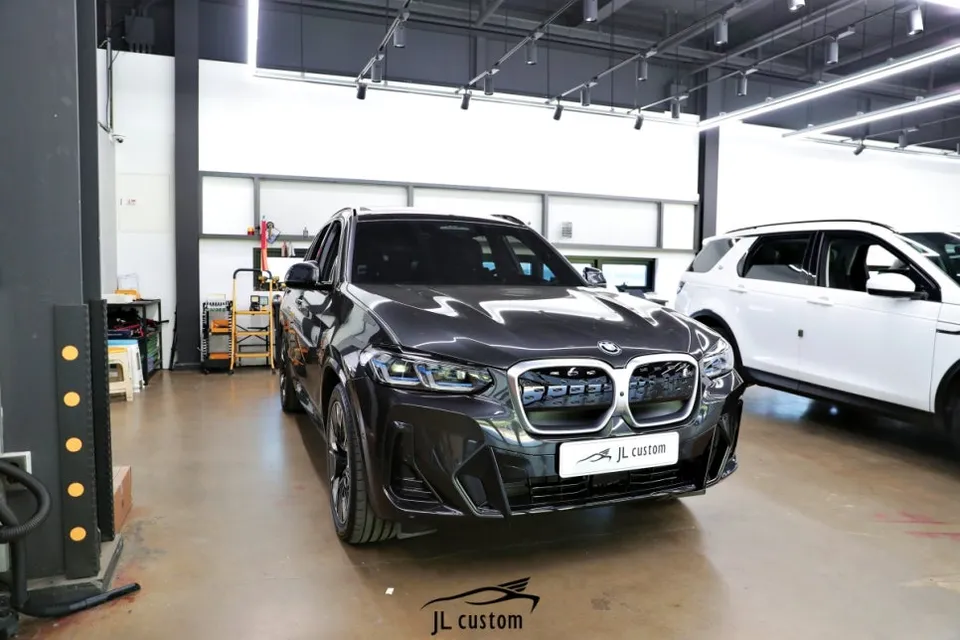 BMW iX3 Seat Ventilation & Heating Review — 1 Million KRW+
