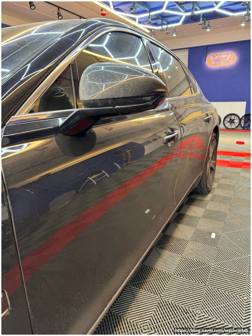 Genesis G80のPPF施工事例｜費用目安と仕上がり 施工写真 1-2