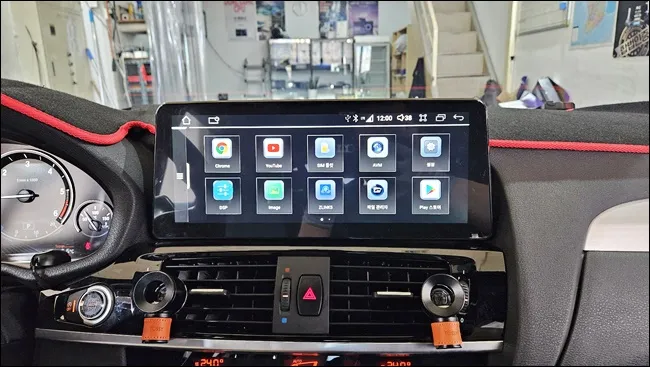 BMW X4のAndroid Auto・CarPlay取付事例 施工写真 6