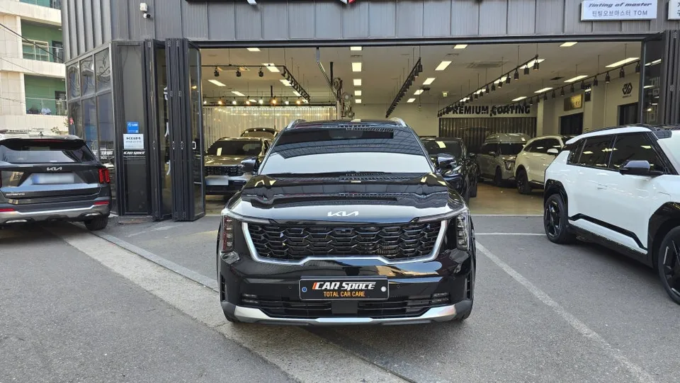 Kia SorentoのPPF施工事例｜費用目安と仕上がり 施工写真 3-1