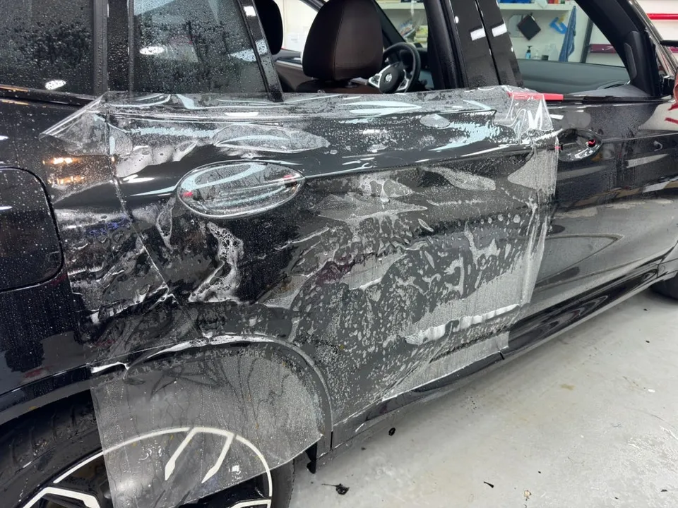 BMW X3のPPF施工事例|費用目安・仕上がり 施工写真 3-1