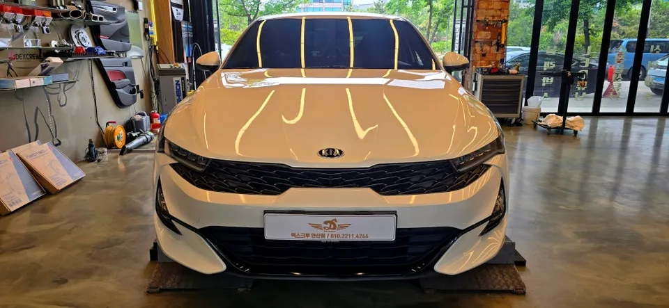 Kia K5 DL3 lighting upgrade installation result