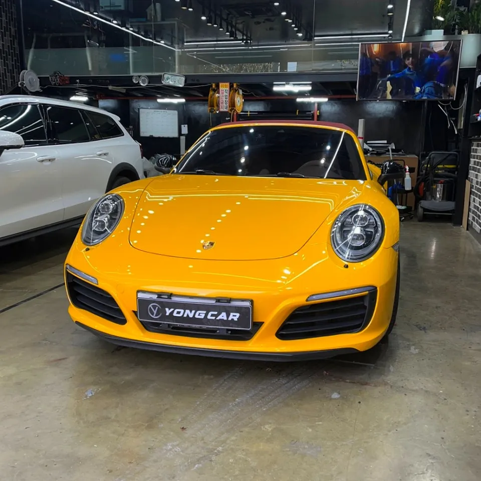 ポルシェ911カレラ カーフィルム施工事例｜費用目安と仕上がり 施工写真 3-1