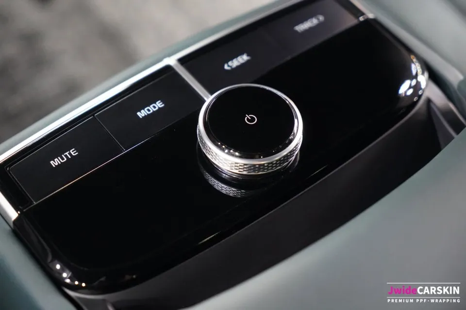 Kia K8の室内PPF施工事例｜費用目安と仕上がり 施工写真 2-3