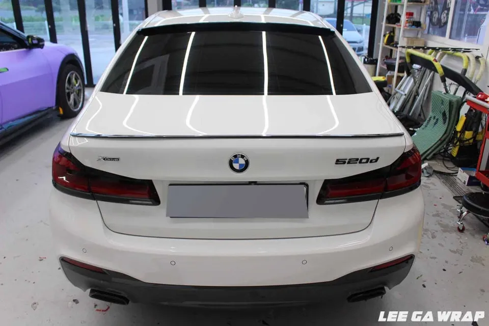 BMW 5 Series G30 vinyl wrap - BMW 5 Series G30 Vinyl Wrap Review: Brooklyn Grey Upgrade photo 3