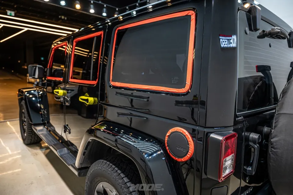 Jeep Wranglerのガラスコーティング事例|費用目安・仕上がり 施工写真 1-1