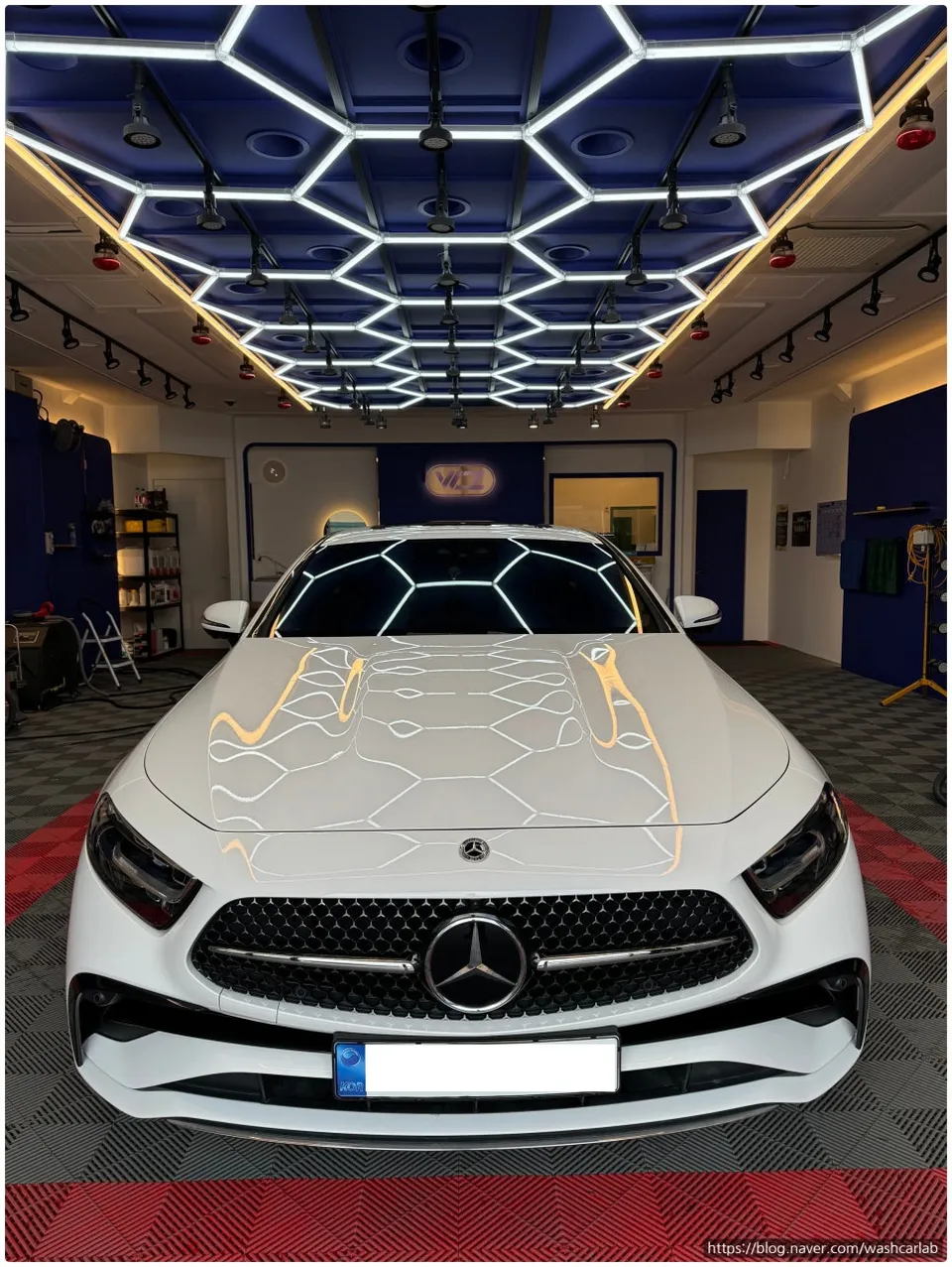 Mercedes-Benz CLSのガラスコーティング事例|費用目安・仕上がり 施工写真 2-3