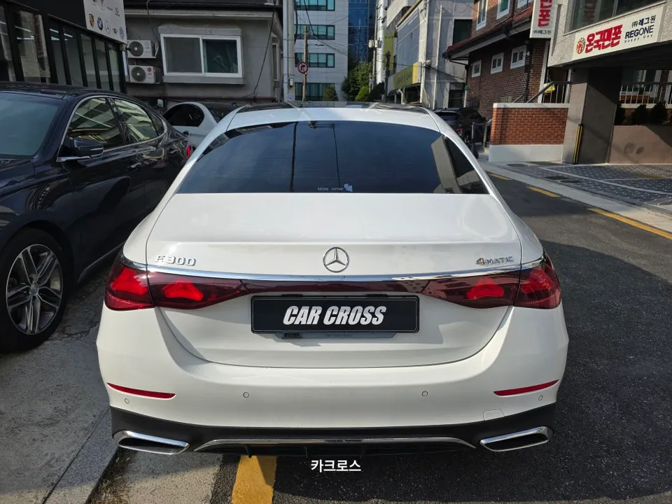 Mercedes-Benz Eクラス PPF施工事例｜費用目安と仕上がり 施工写真 3-1