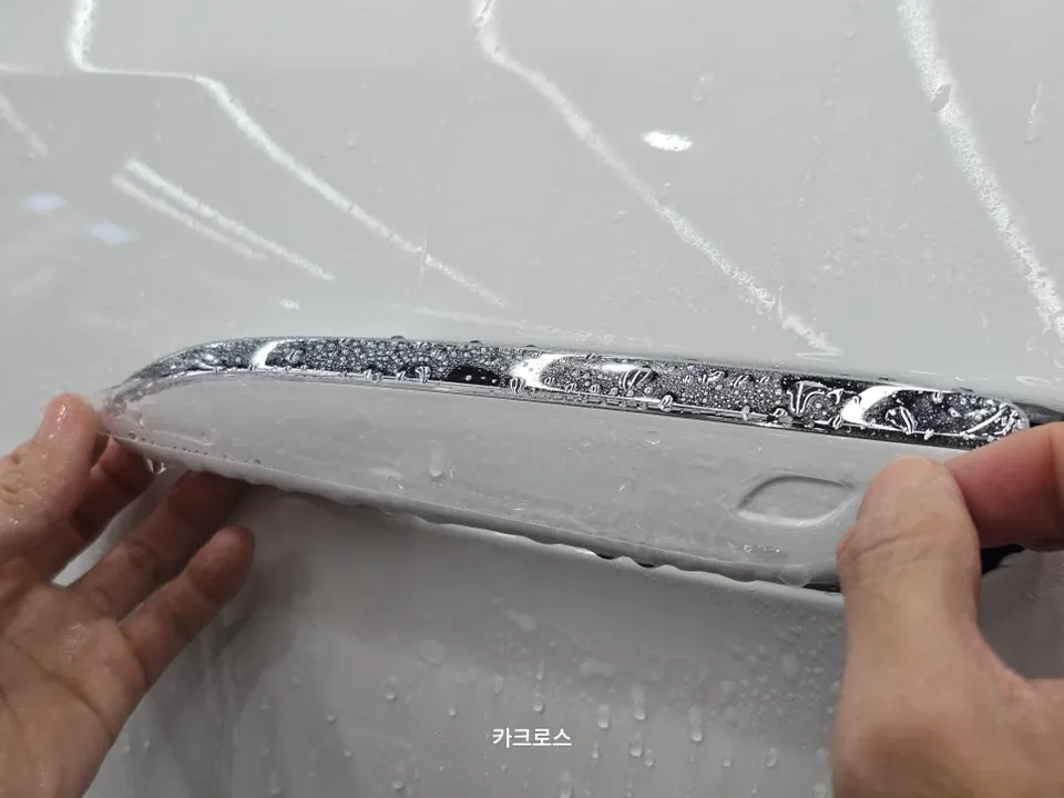 Mercedes-Benz Eクラス PPF施工事例｜費用目安と仕上がり 施工写真 4-2
