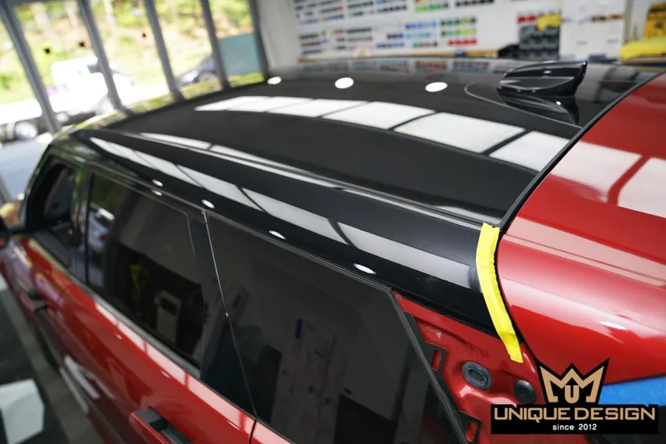 Land Rover Evoqueのカーラッピング事例|費用目安・仕上がり 施工写真 2-3