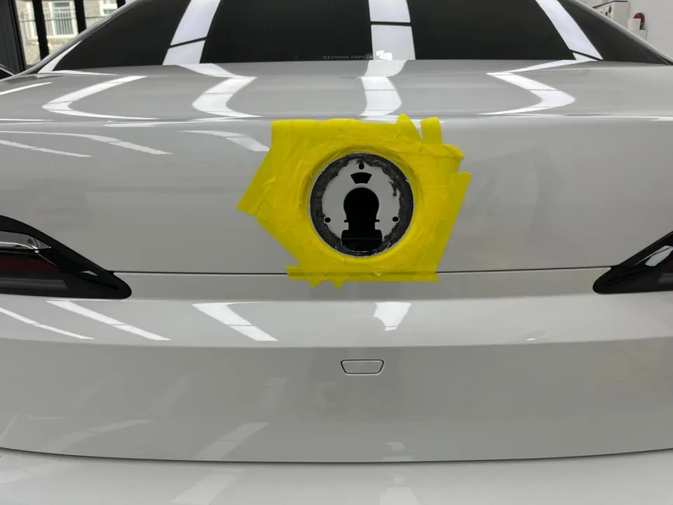 BMW 7 Series G11/G12のカーラッピング事例 施工写真 4-2